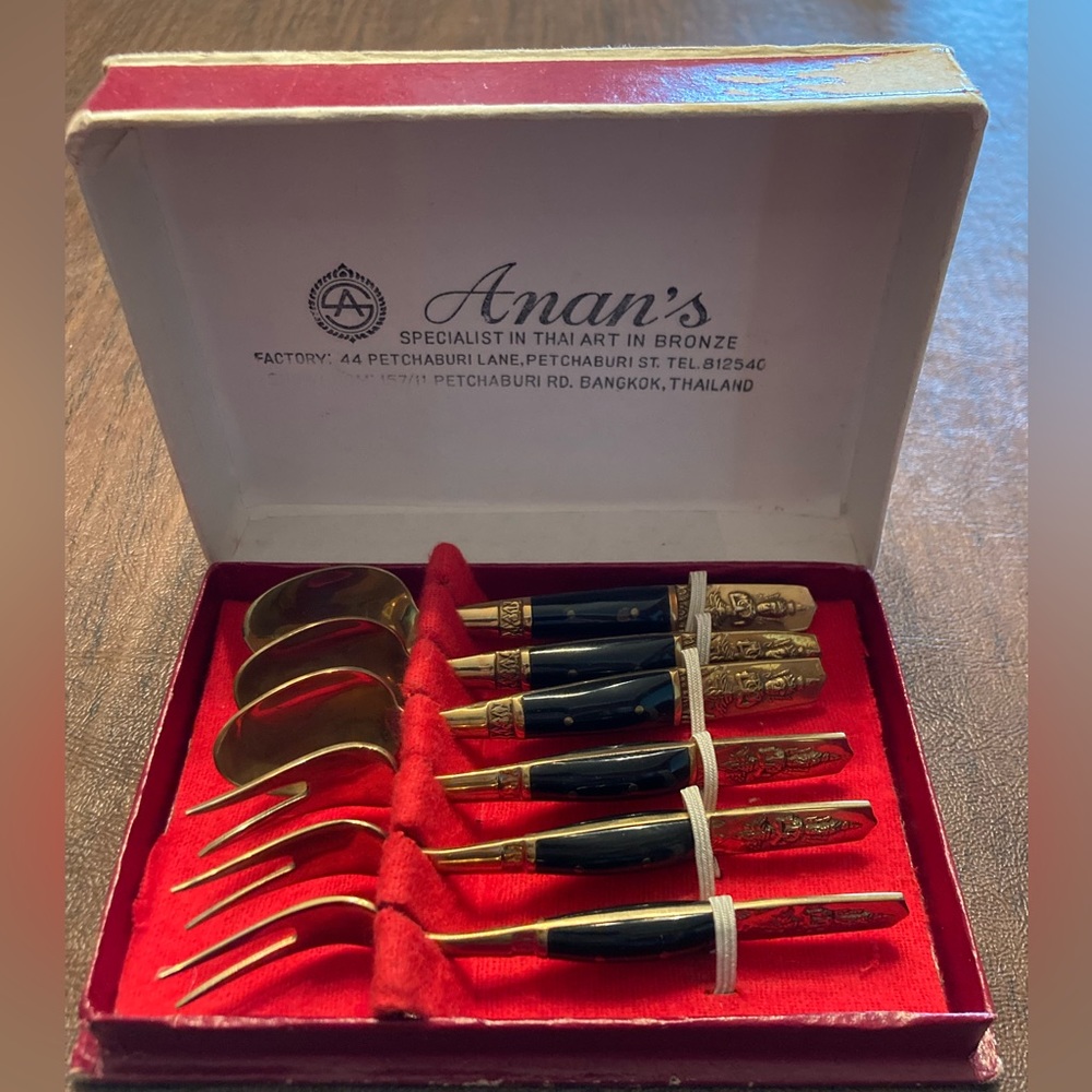 Set of 6 Appetizer Forks and Spoons, by Anan’s the specialist in Thai Bronze Art